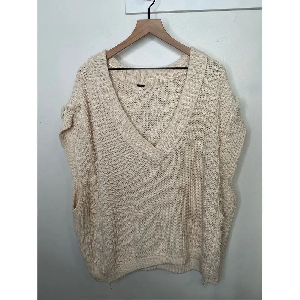 Free People Oversized Sweater Vest | Cream in Medium